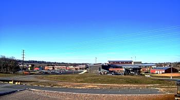 Weather camera view of Pequea Valley IS.