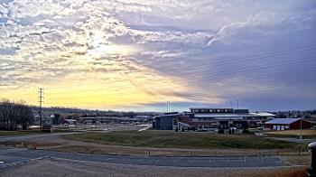 Weather camera view of Pequea Valley IS.