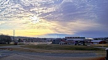 Weather camera view of Pequea Valley IS.