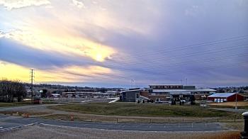 Weather camera view of Pequea Valley IS.