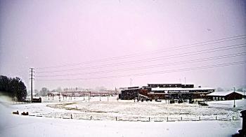 Weather camera view of Pequea Valley IS.