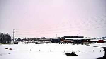 Weather camera view of Pequea Valley IS.