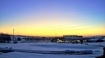 Weather camera view of Pequea Valley IS.