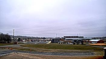 Weather camera view of Pequea Valley IS.