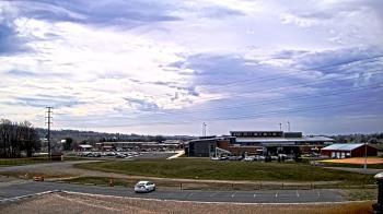 Weather camera view of Pequea Valley IS.