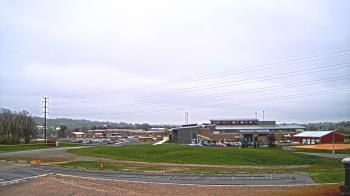 Weather camera view of Pequea Valley IS.