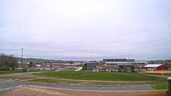 Weather camera view of Pequea Valley IS.