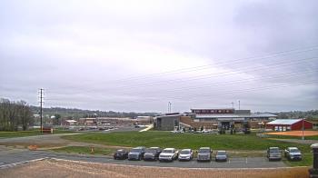 Weather camera view of Pequea Valley IS.