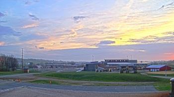 Weather camera view of Pequea Valley IS.
