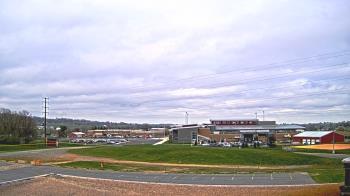 Weather camera view of Pequea Valley IS.