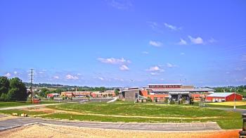 Weather camera view of Pequea Valley IS.