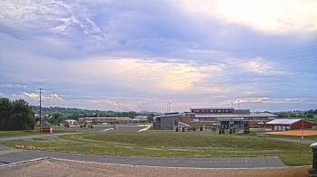 Weather camera view of Pequea Valley IS.