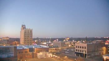 Weather camera view of KSAL Radio - Salina city.