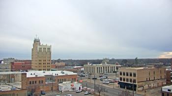 Weather camera view of KSAL Radio - Salina city.