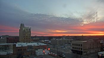 Weather camera view of KSAL Radio - Salina city.