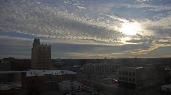 Weather camera view of KSAL Radio - Salina city.