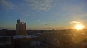 Weather camera view of KSAL Radio - Salina city.