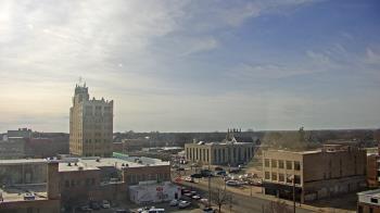 Weather camera view of KSAL Radio - Salina city.