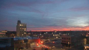 Weather camera view of KSAL Radio - Salina city.