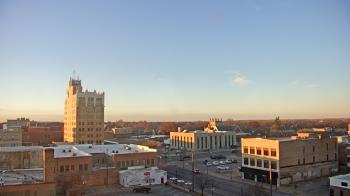 Weather camera view of KSAL Radio - Salina city.