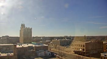 Weather camera view of KSAL Radio - Salina city.