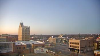 Weather camera view of KSAL Radio - Salina city.