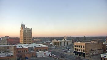 Weather camera view of KSAL Radio - Salina city.