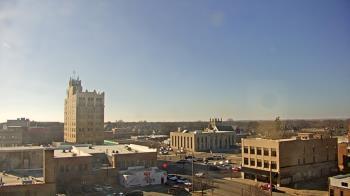 Weather camera view of KSAL Radio - Salina city.