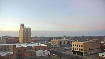 Weather camera view of KSAL Radio - Salina city.