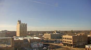 Weather camera view of KSAL Radio - Salina city.