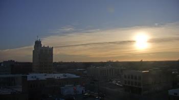 Weather camera view of KSAL Radio - Salina city.