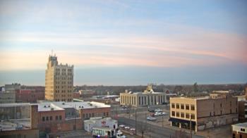 Weather camera view of KSAL Radio - Salina city.