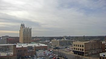Weather camera view of KSAL Radio - Salina city.