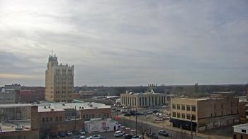 Weather camera view of KSAL Radio - Salina city.