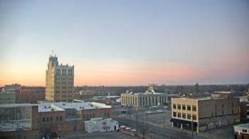 Weather camera view of KSAL Radio - Salina city.