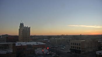 Weather camera view of KSAL Radio - Salina city.