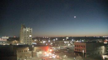 Weather camera view of KSAL Radio - Salina city.