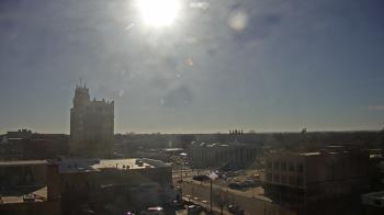 Weather camera view of KSAL Radio - Salina city.