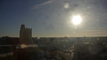Weather camera view of KSAL Radio - Salina city.