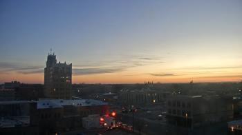 Weather camera view of KSAL Radio - Salina city.