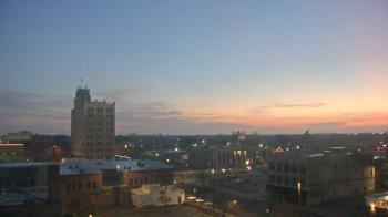 Weather camera view of KSAL Radio - Salina city.