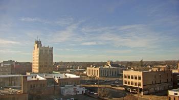 Weather camera view of KSAL Radio - Salina city.