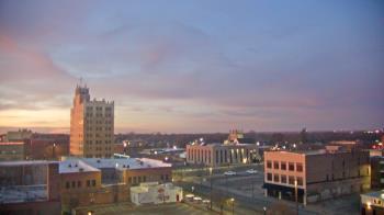 Weather camera view of KSAL Radio - Salina city.