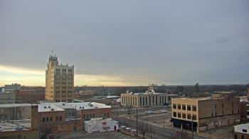 Weather camera view of KSAL Radio - Salina city.
