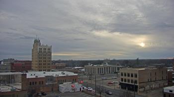Weather camera view of KSAL Radio - Salina city.