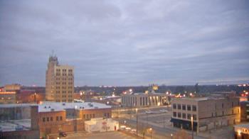 Weather camera view of KSAL Radio - Salina city.