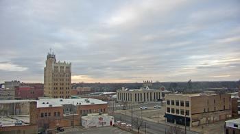 Weather camera view of KSAL Radio - Salina city.