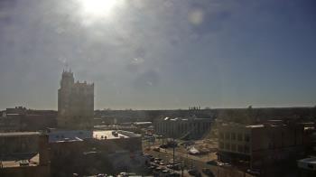 Weather camera view of KSAL Radio - Salina city.