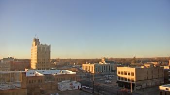 Weather camera view of KSAL Radio - Salina city.