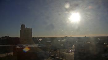 Weather camera view of KSAL Radio - Salina city.